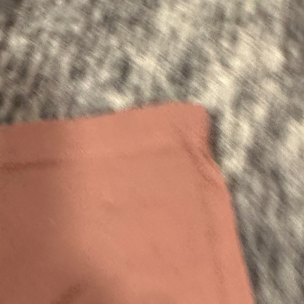 Adidas Women's peach Leggings EUC - Picture 4 of 8